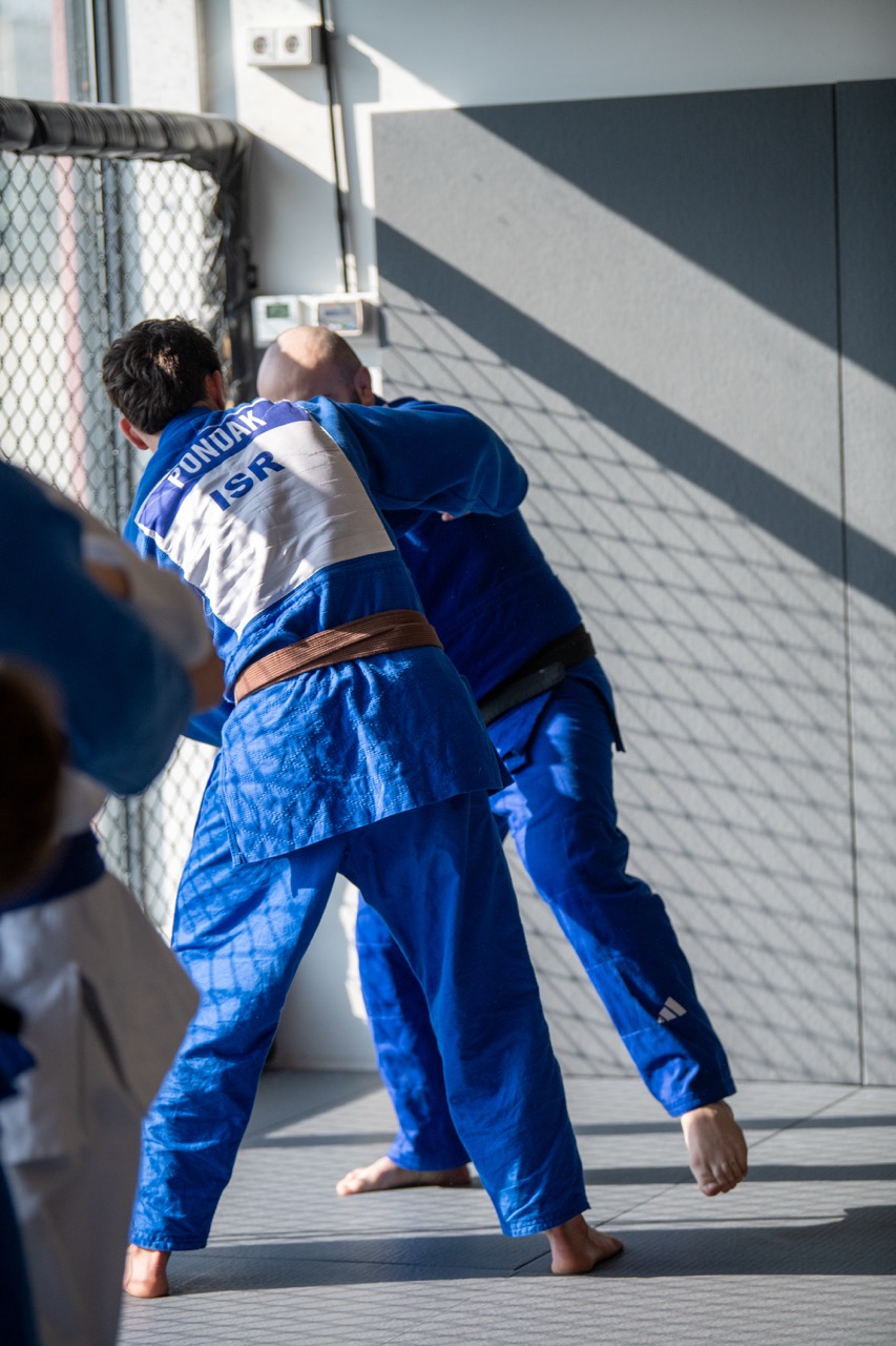 Israel Judo Federation practice session on the mats